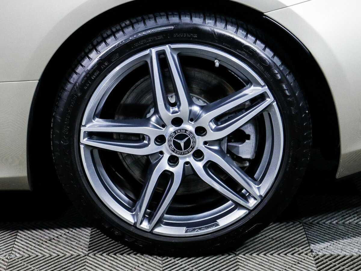 Mercedes-Benz E-Класс 450, 2019 Фото №15