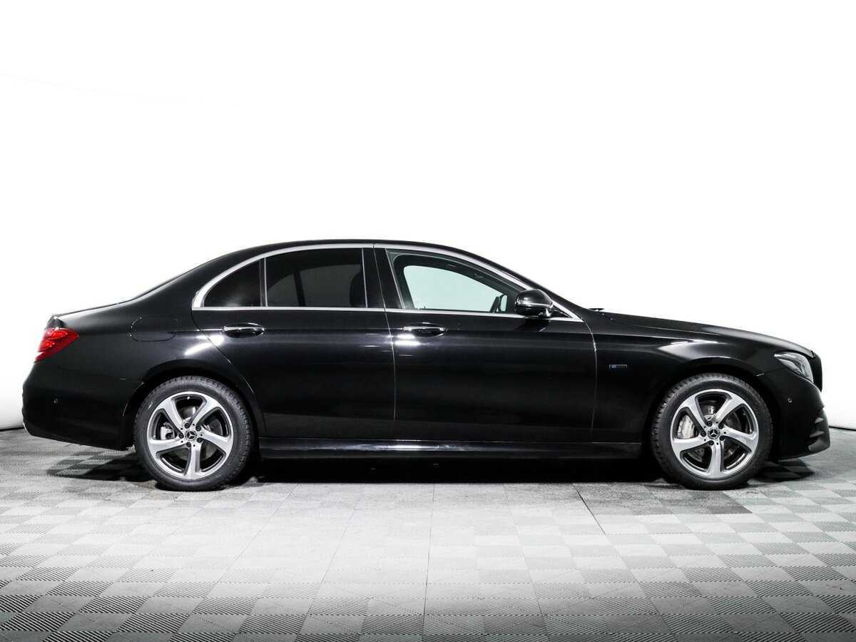 Mercedes-Benz E-Класс 350 e, 2018 - 66 957 км. | Фото №4