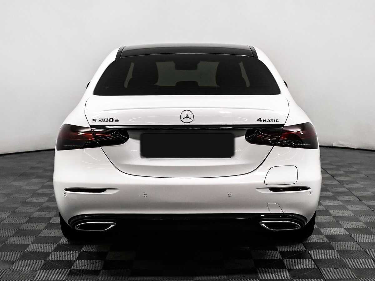 Mercedes-Benz E-Класс 300 e, 2022 - 26 355 км. | Фото №6