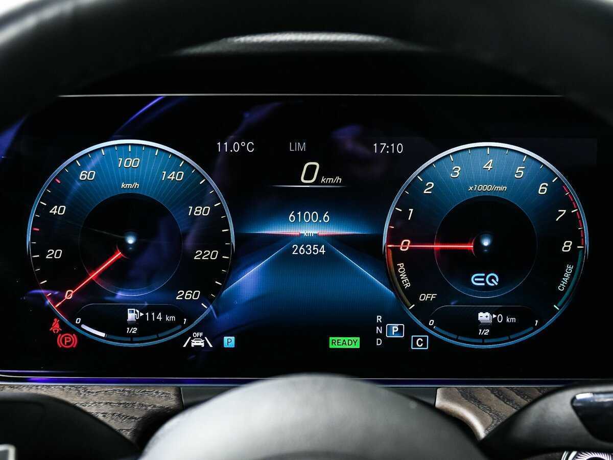 Mercedes-Benz E-Класс 300 e, 2022 Фото №10