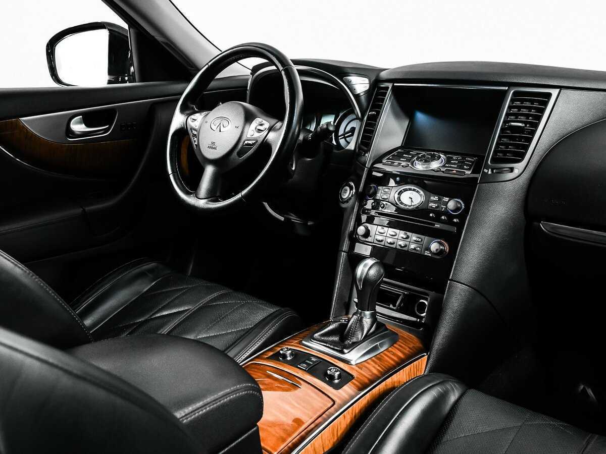 Infiniti QX70, 2017 Фото №12