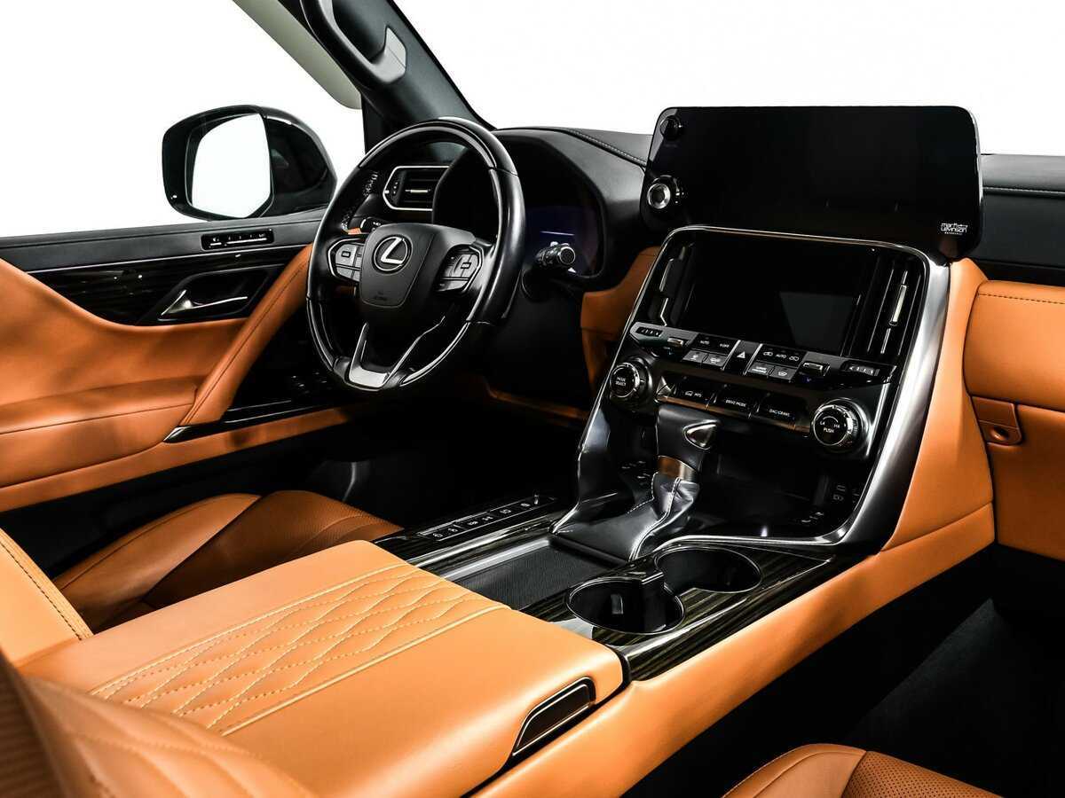 Lexus LX 600, 2023 Фото №9