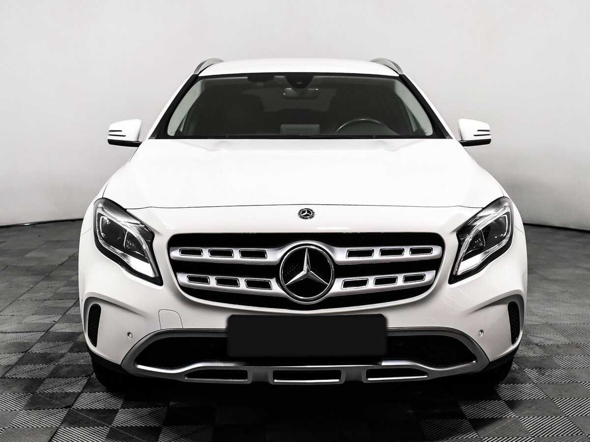 Mercedes-Benz GLA 200, 2018 - 53 539 км. | Фото №2