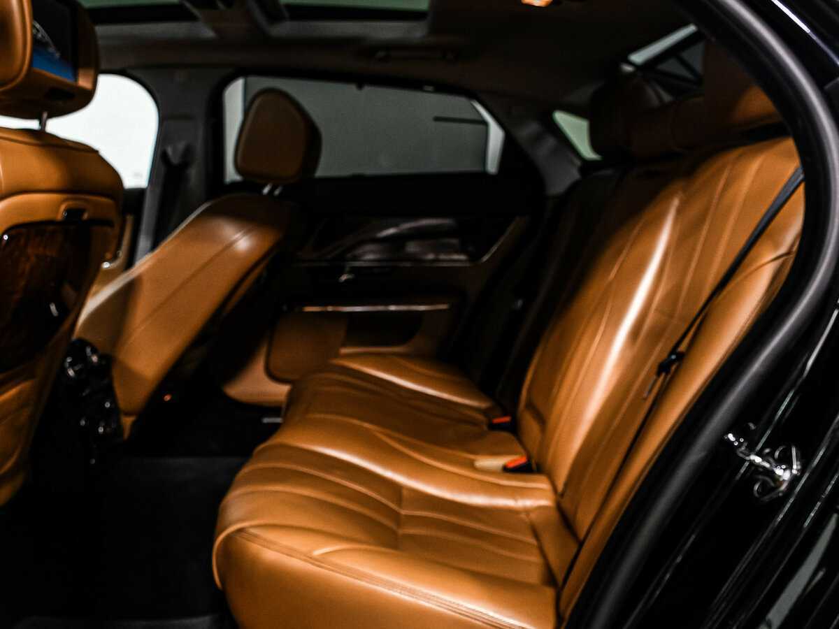 Jaguar XJ Long, 2010 Фото №13