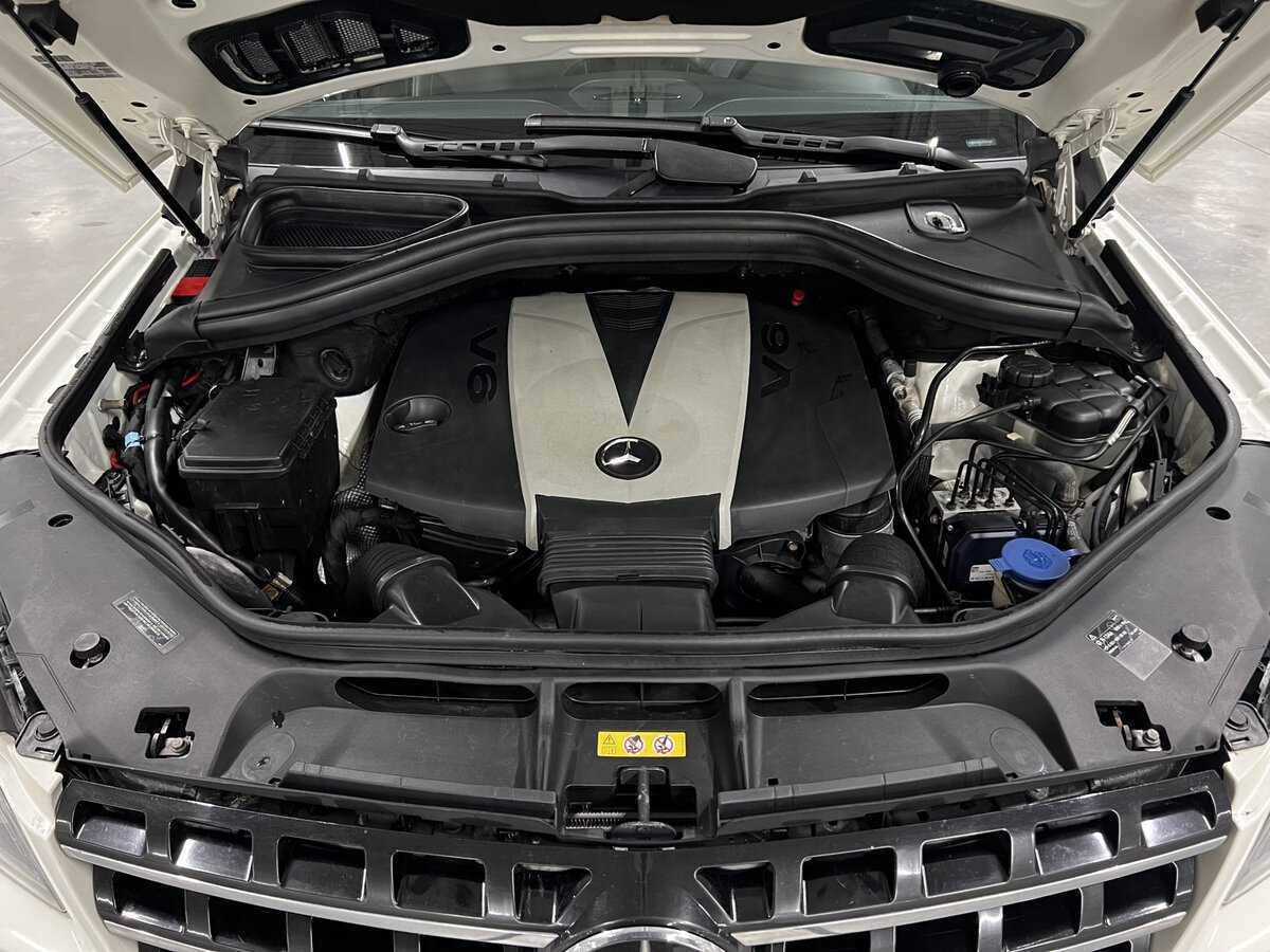 Mercedes-Benz M-Класс 350 CDI, 2011 Фото №9