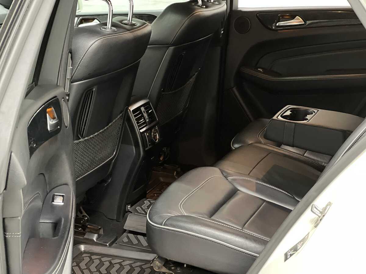 Mercedes-Benz M-Класс 350 CDI, 2011 Фото №12