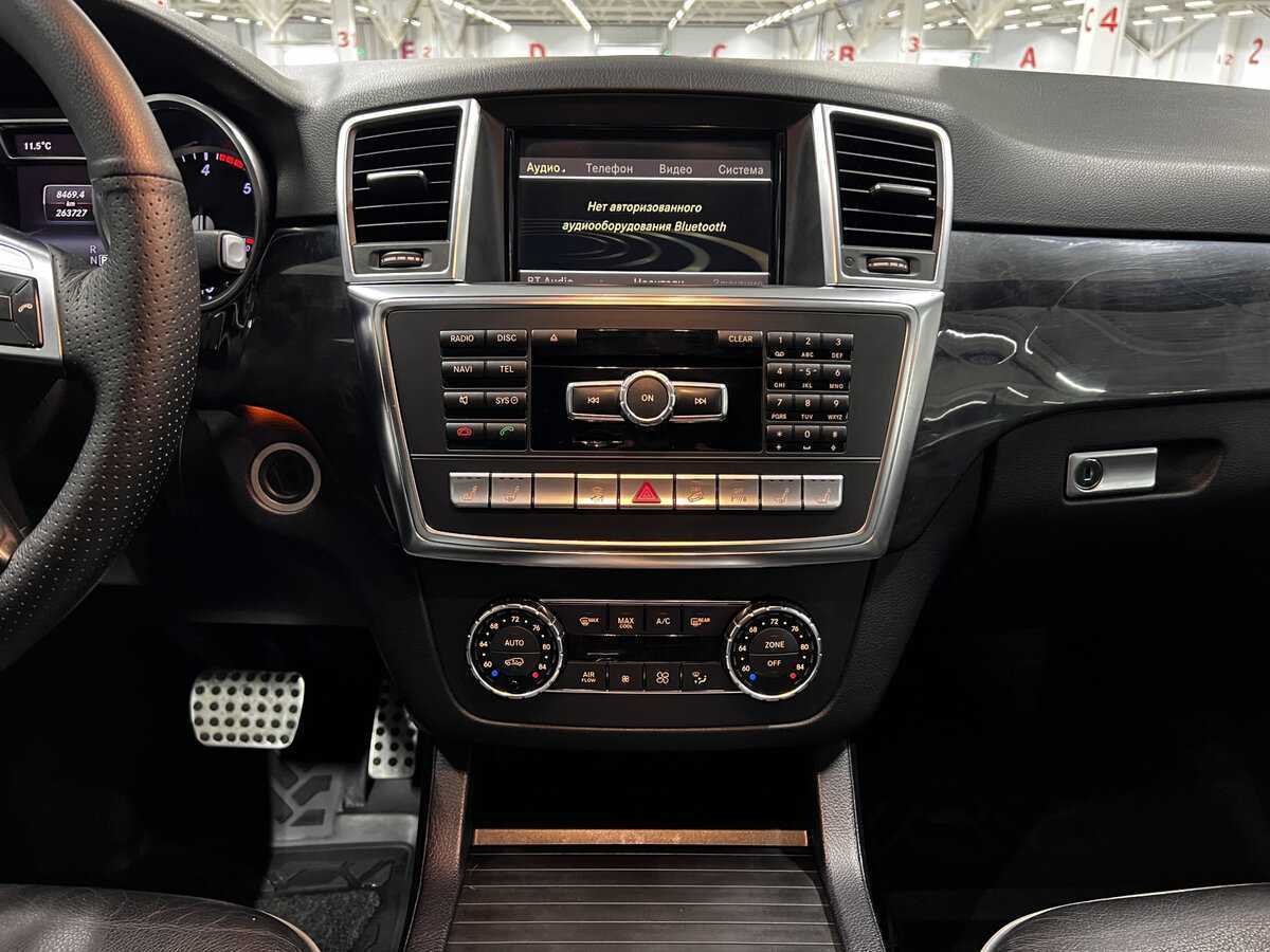 Mercedes-Benz M-Класс 350 CDI, 2011 Фото №15