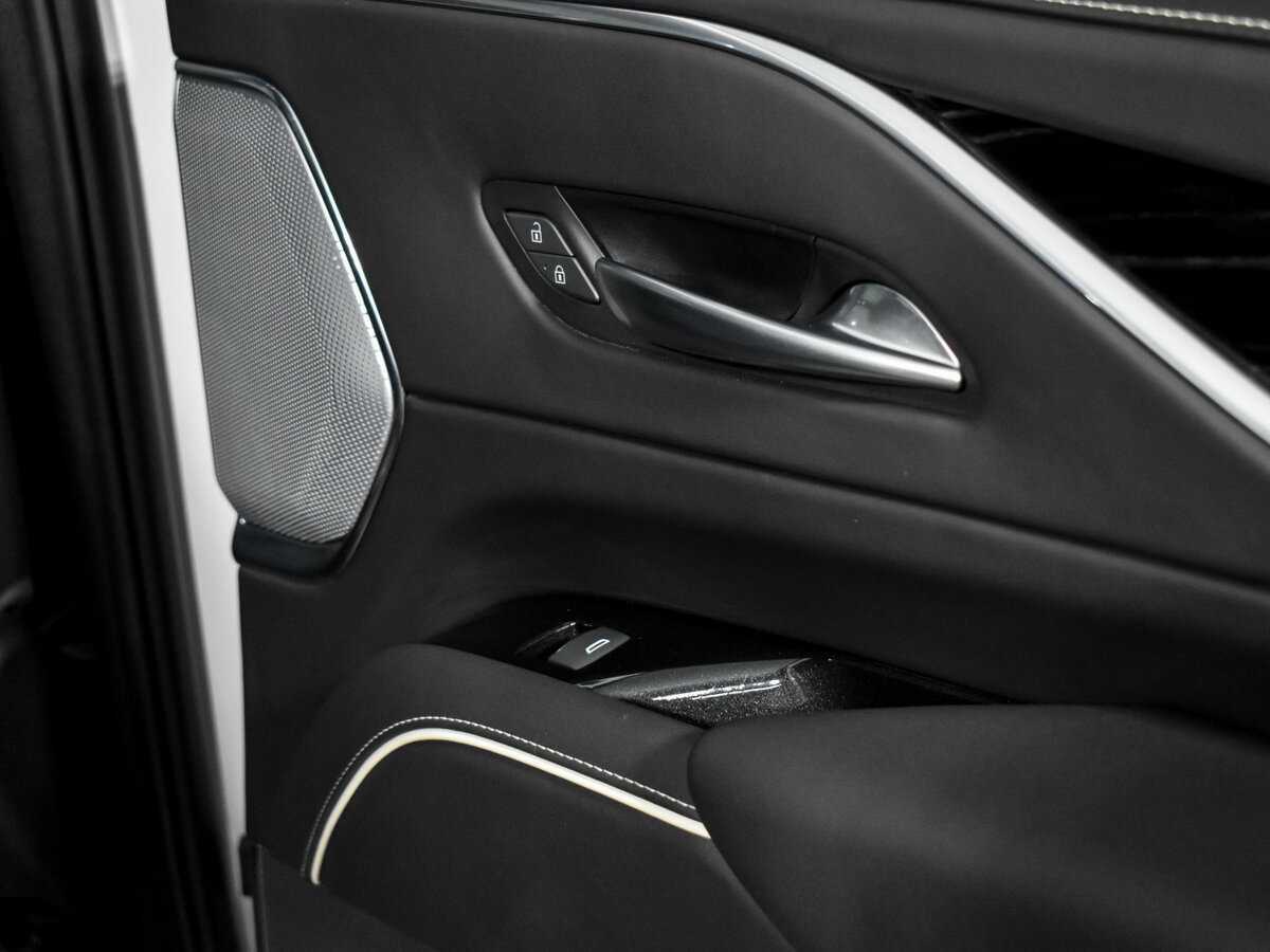 Cadillac Escalade-V, 2022 Фото №18