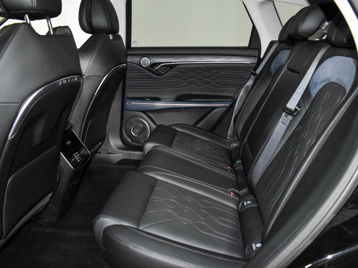 Voyah Free, 2023 Фото №9