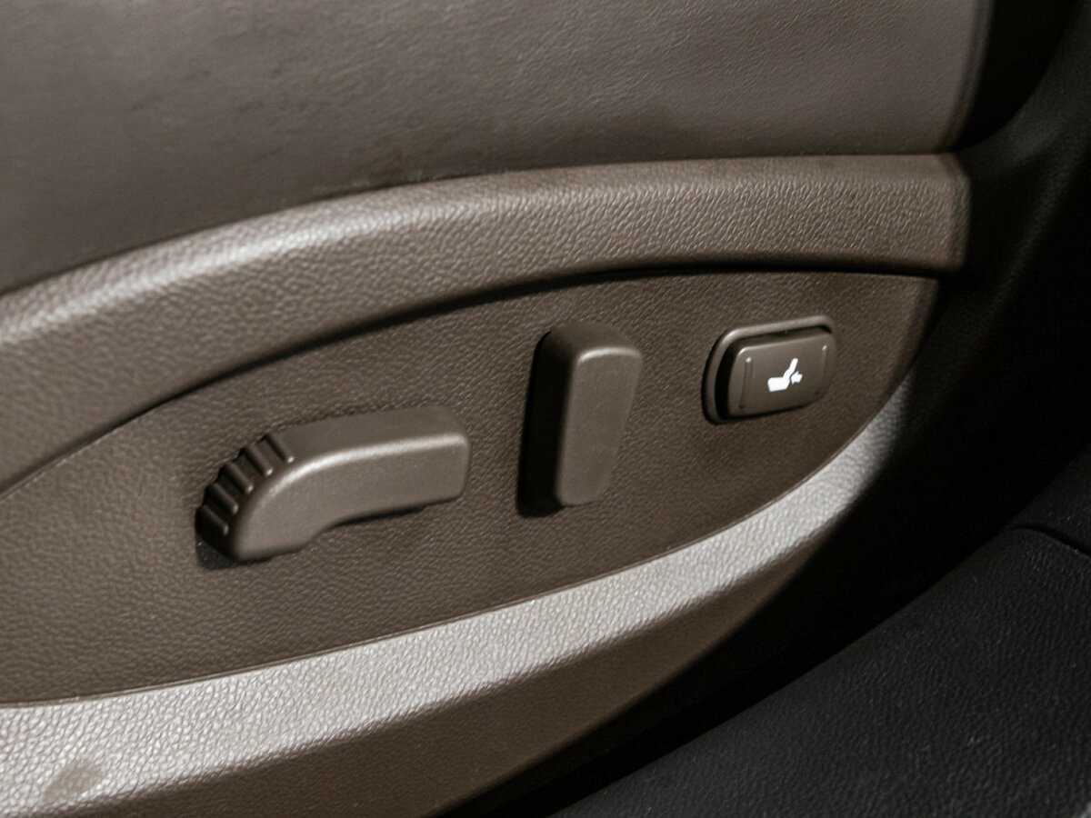 Infiniti QX70, 2016 Фото №17