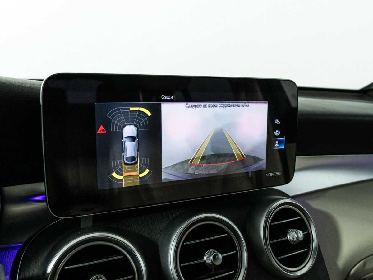 Mercedes-Benz GLC Coupe 300, 2019 Фото №18