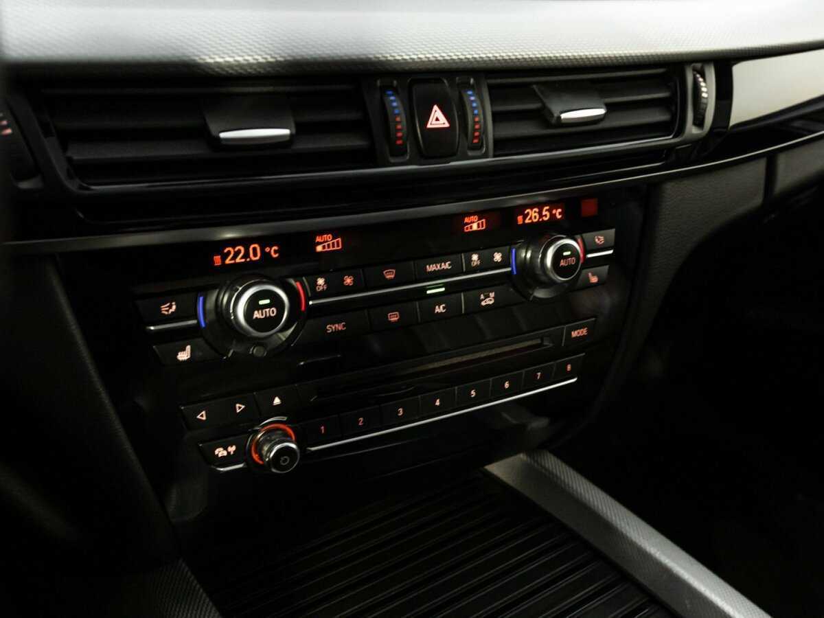 BMW X5 40d, 2016 Фото №14