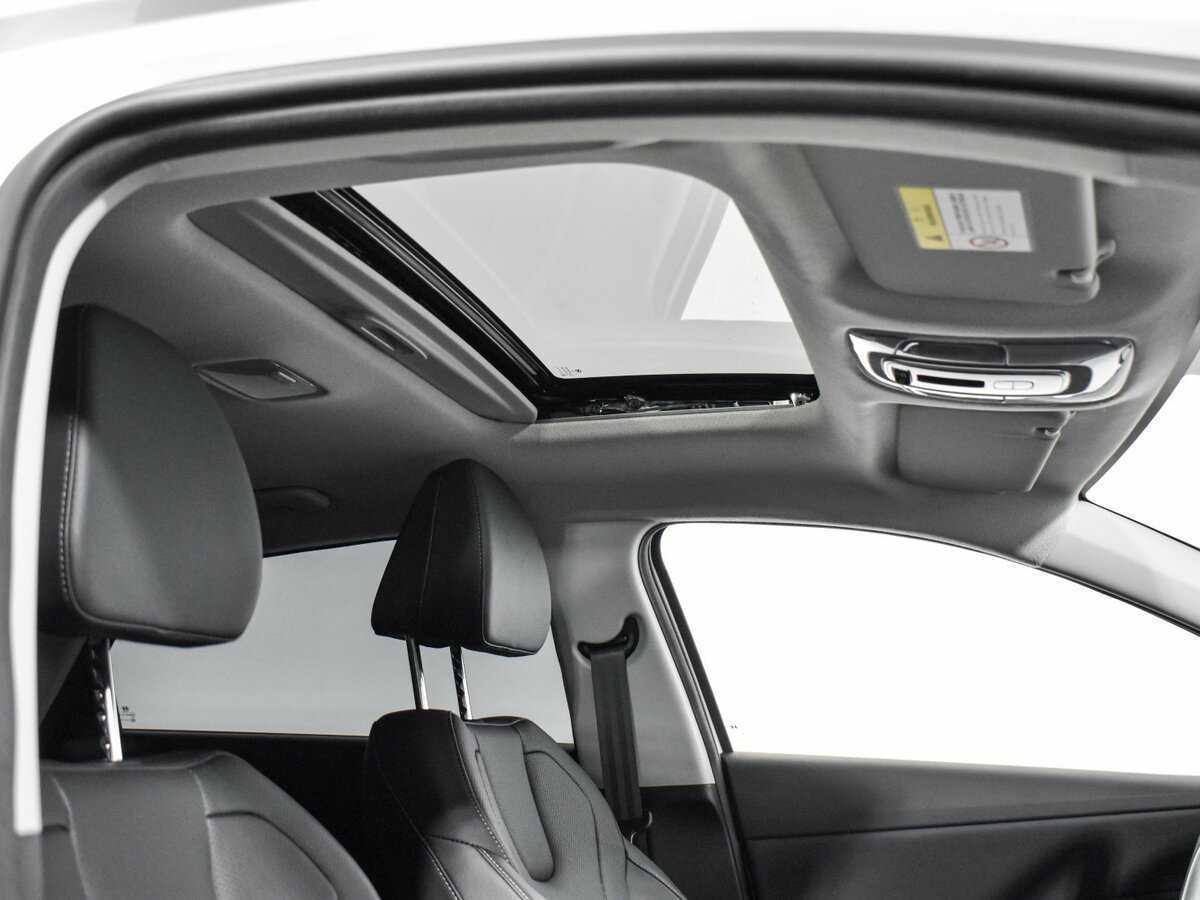 Hyundai Elantra, 2023 Фото №23