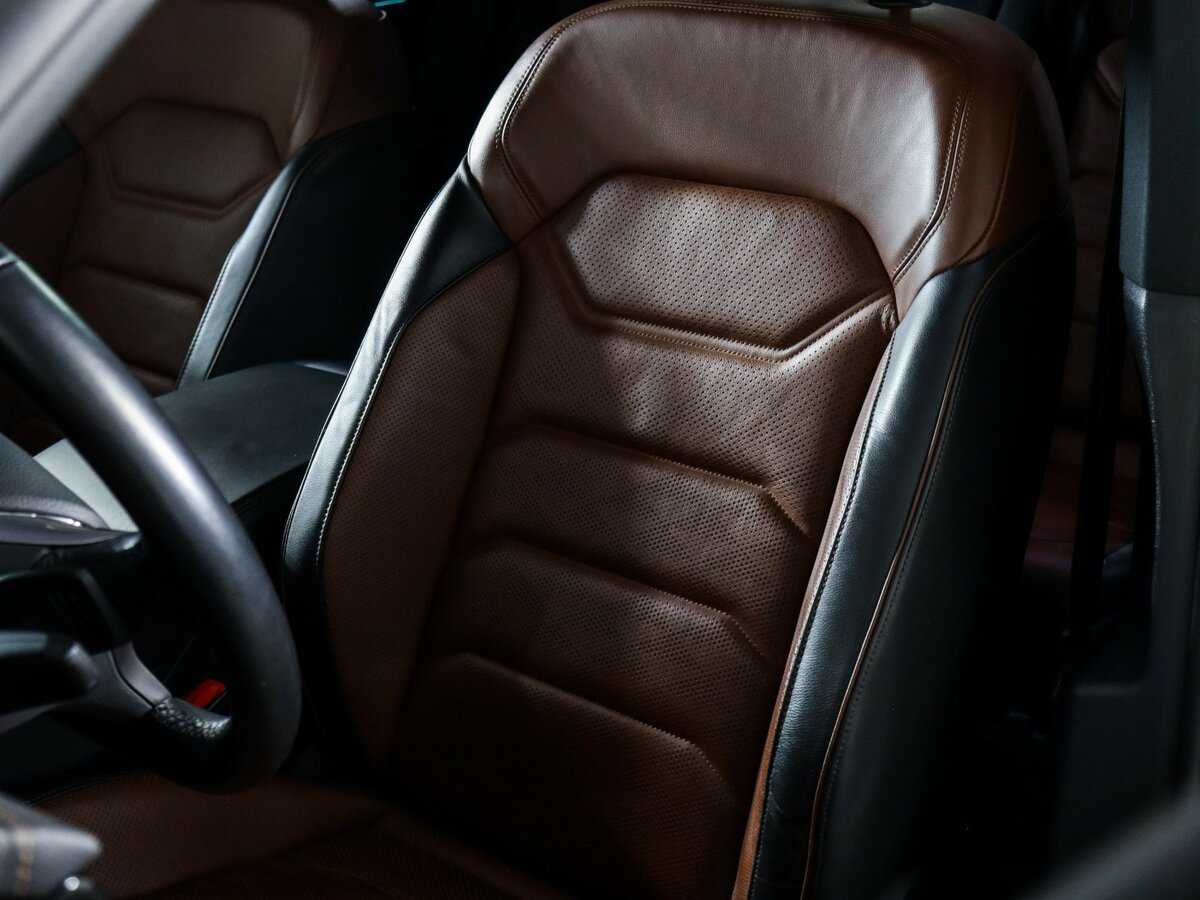 Volkswagen Touareg, 2019 Фото №21