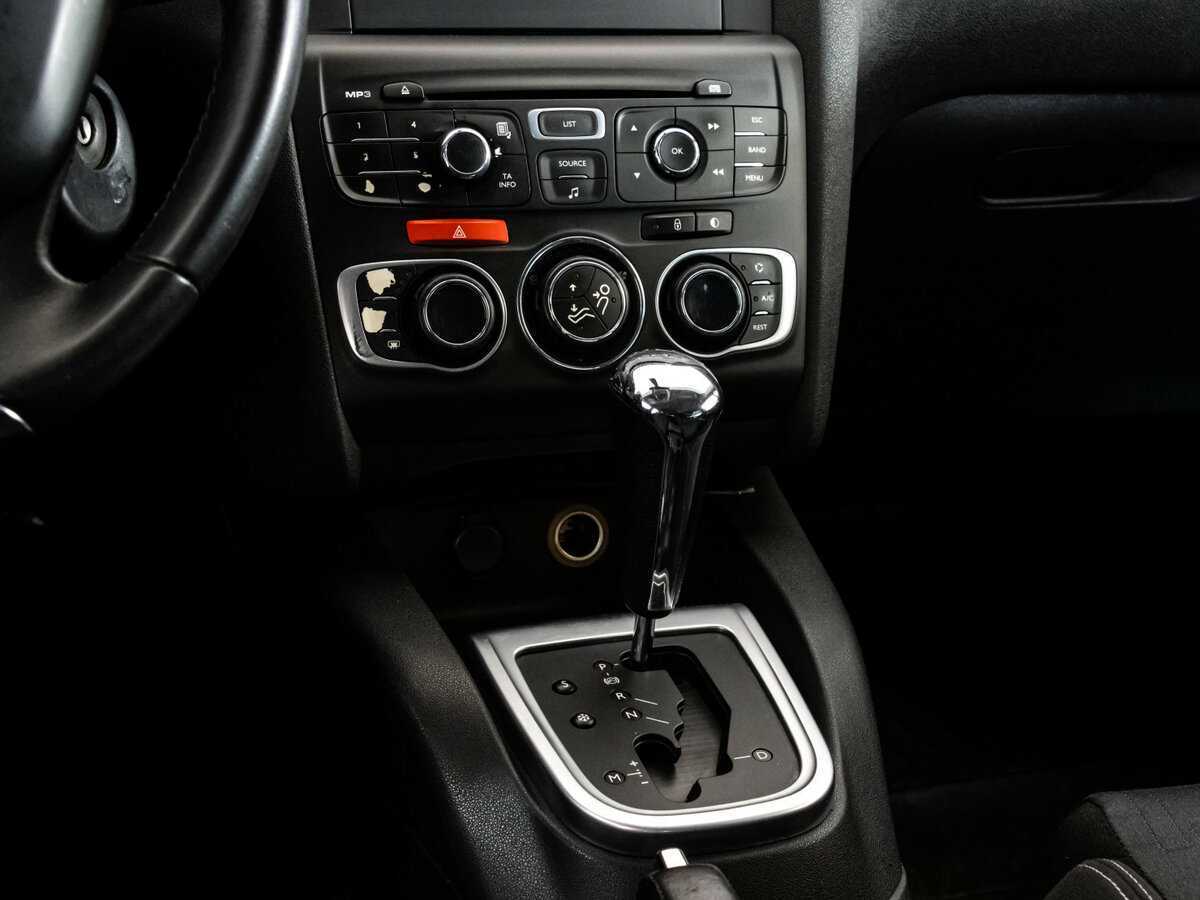 Citroen C4, 2012 Фото №11