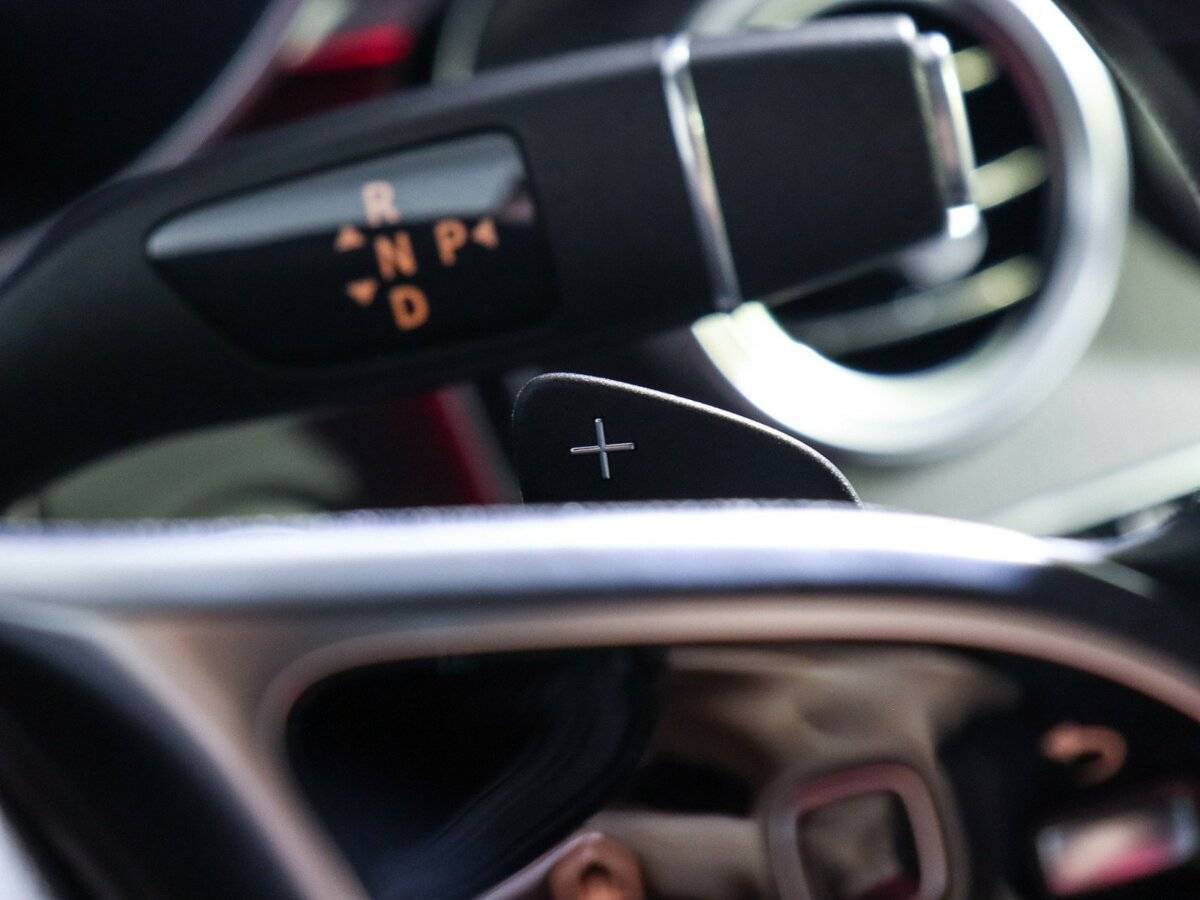 Mercedes-Benz GLC Coupe 300, 2021 Фото №23