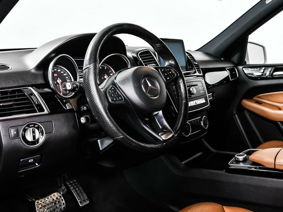 Mercedes-Benz GLE 300, 2015 Фото №12