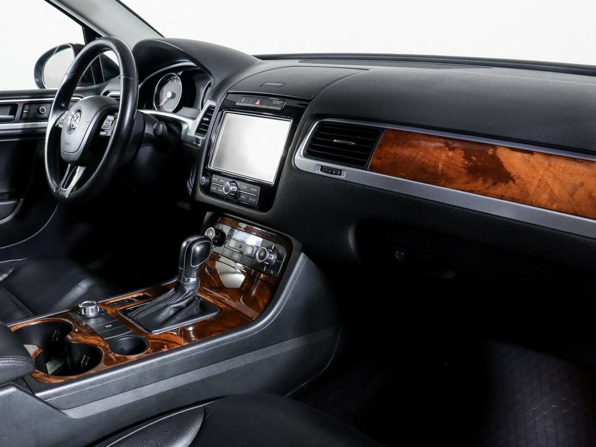 Volkswagen Touareg, 2010 Фото №9