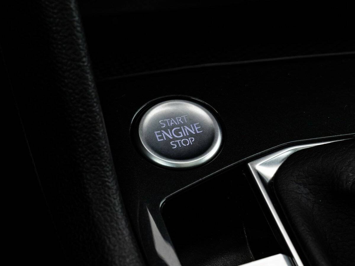 Volkswagen Tiguan, 2021 Фото №17