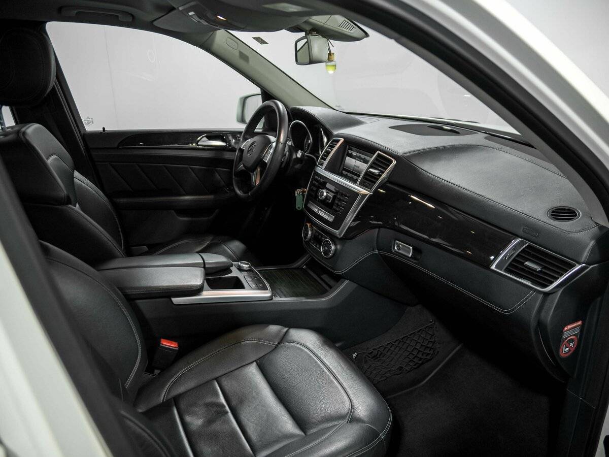 Mercedes-Benz GL-Класс 350 CDI BlueTEC, 2015 Фото №20