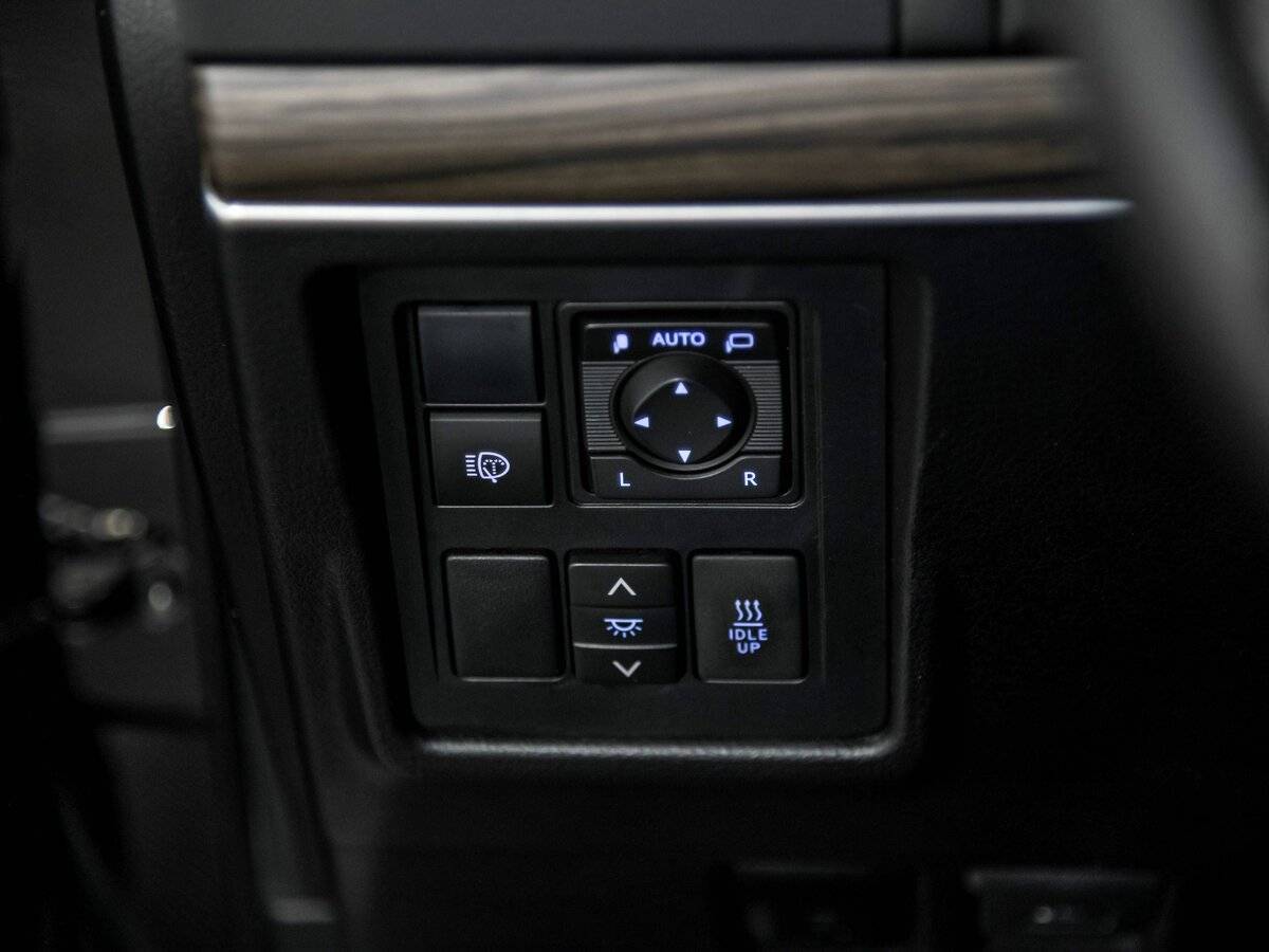 Toyota Land Cruiser Prado, 2017 Фото №17