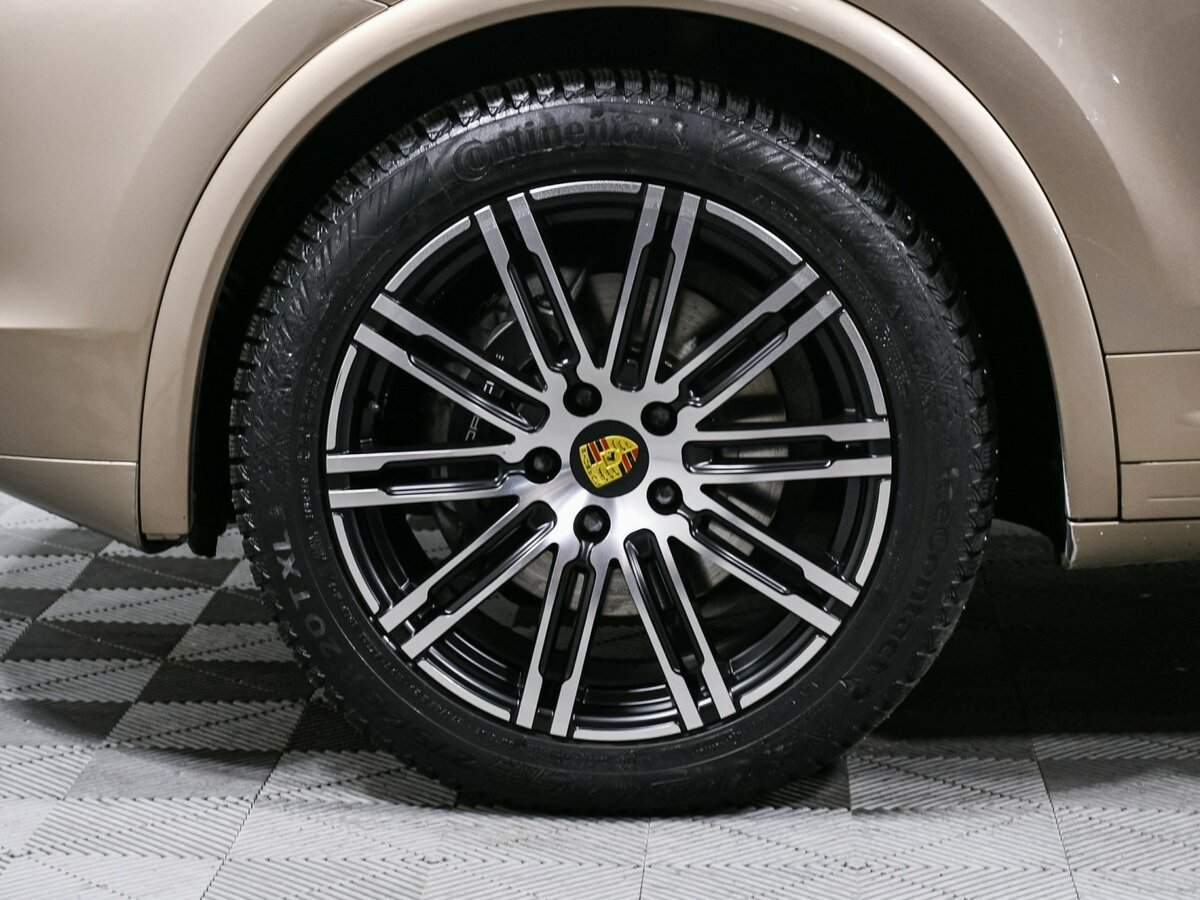 Porsche Cayenne Diesel, 2015 Фото №14