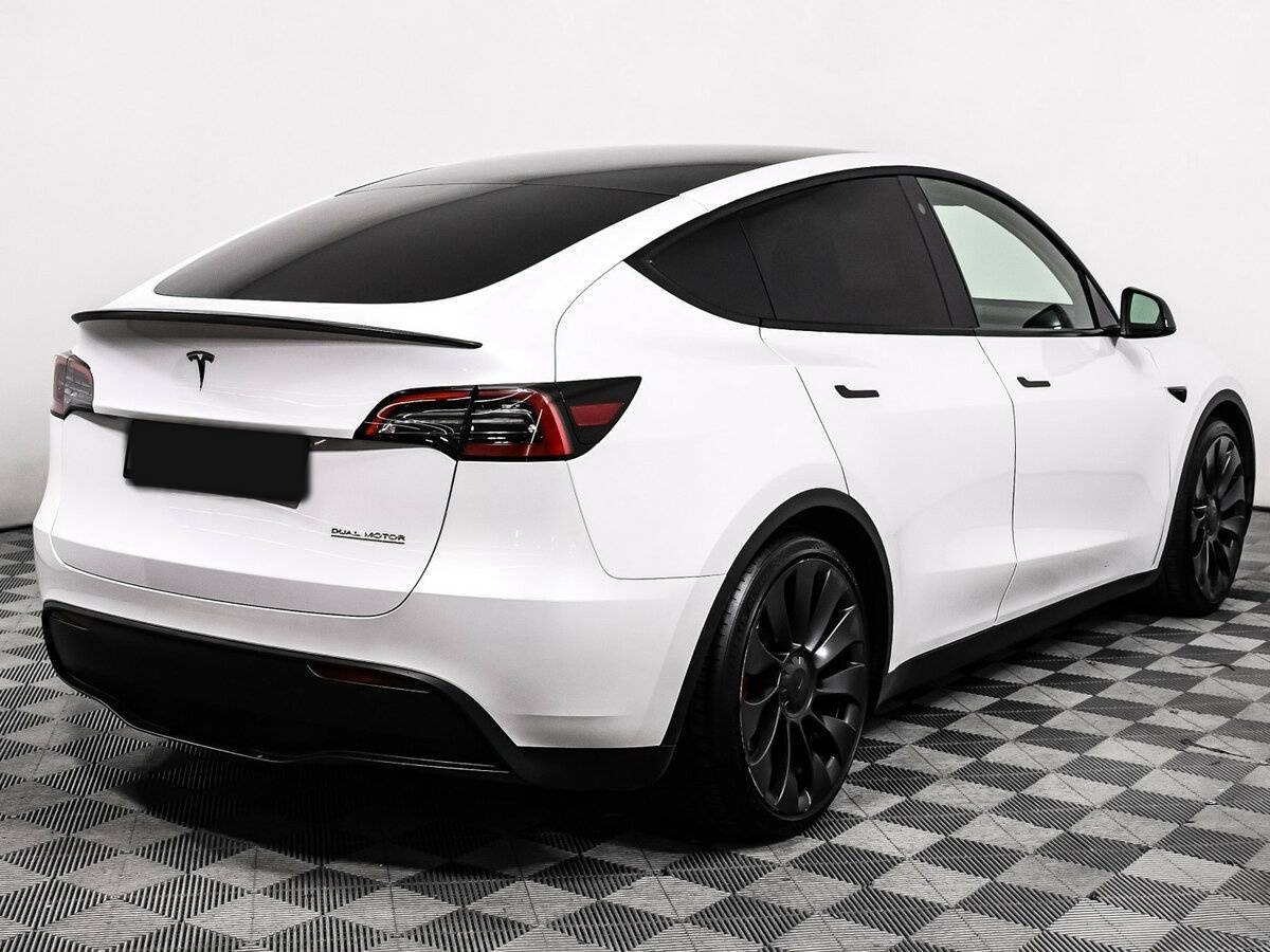 Tesla Model Y Performance, 2023 Фото №5