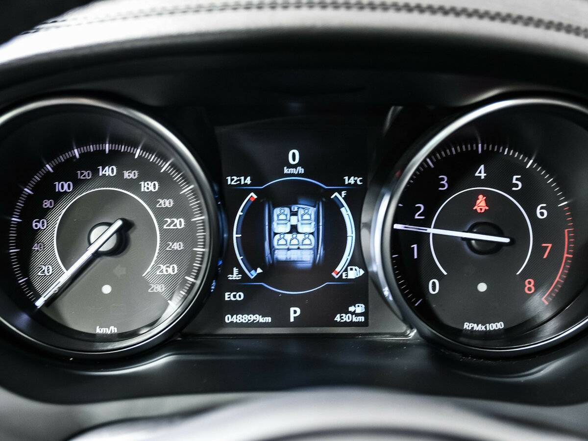 Jaguar E-Pace, 2018 Фото №10