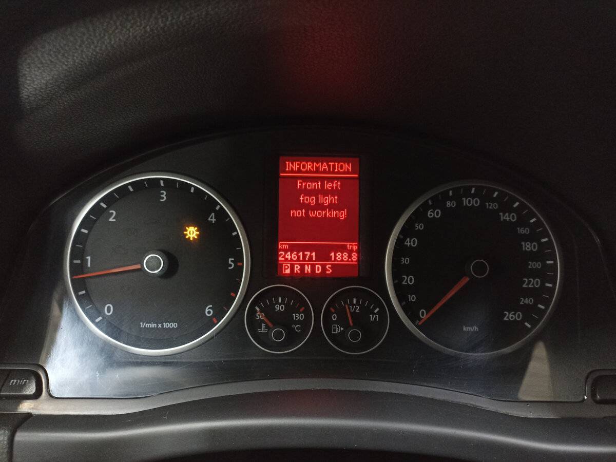 Volkswagen Tiguan, 2009 Фото №13