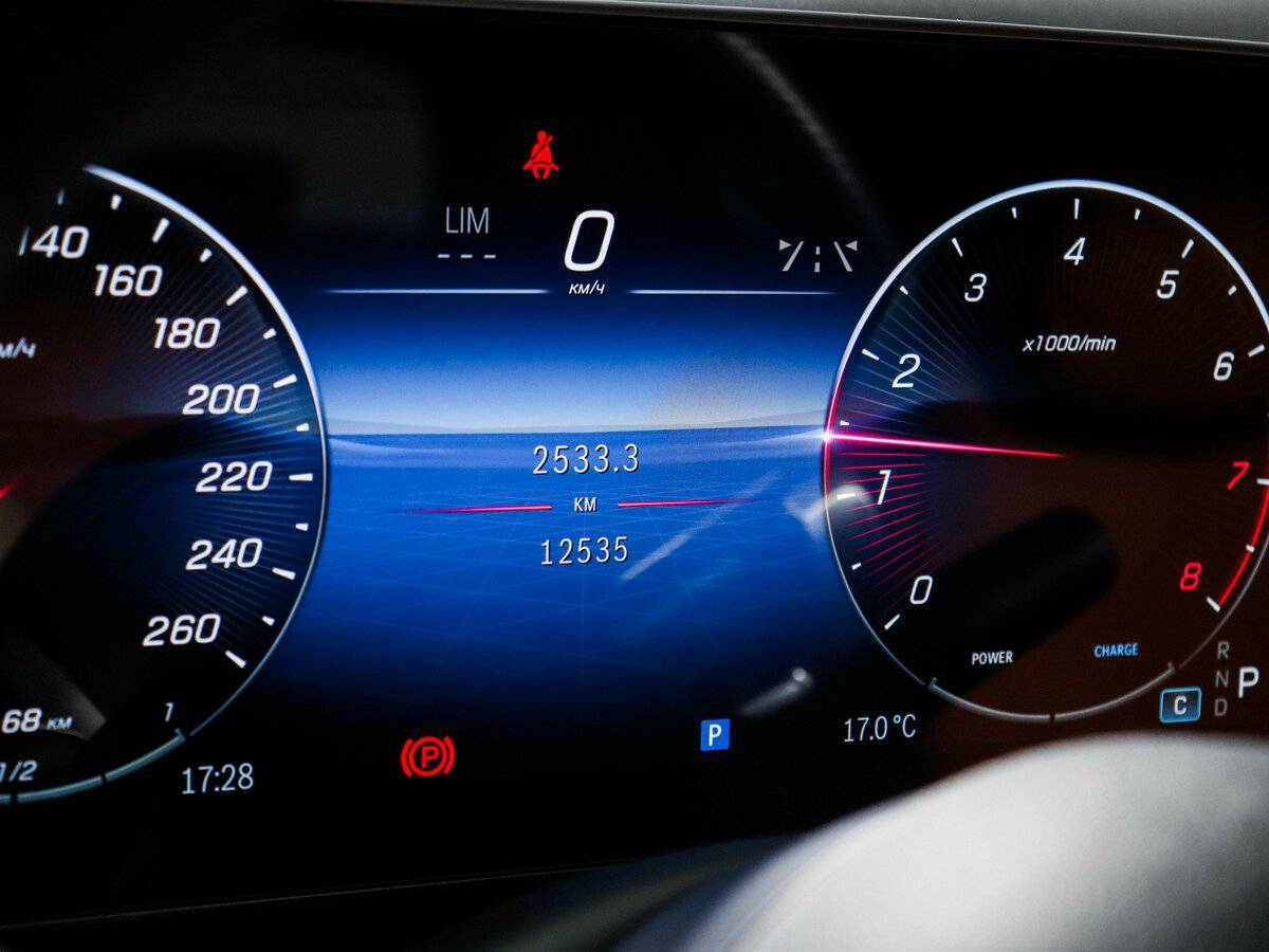 Mercedes-Benz GLC 300 L, 2023 - 12 500 км. | Фото №8