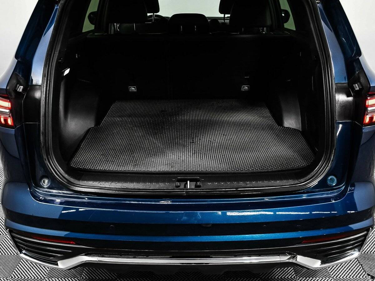 Geely Monjaro, 2024 Фото №16