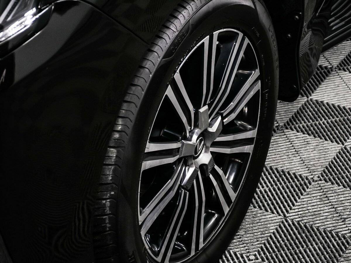Lexus LX 570, 2019 Фото №14