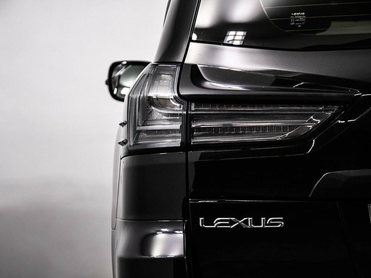 Lexus LX 570, 2019 Фото №16