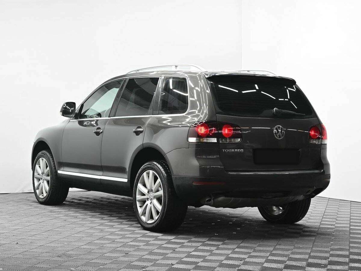 Volkswagen Touareg, 2010 - 174 000 км. | Фото №3