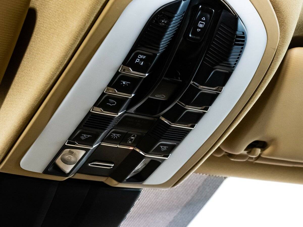 Porsche Cayenne Diesel, 2016 Фото №12