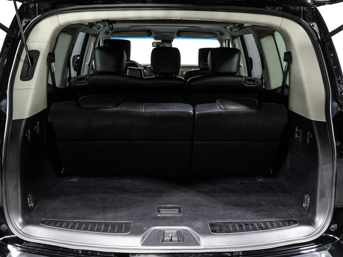 Infiniti QX80, 2017 Фото №13