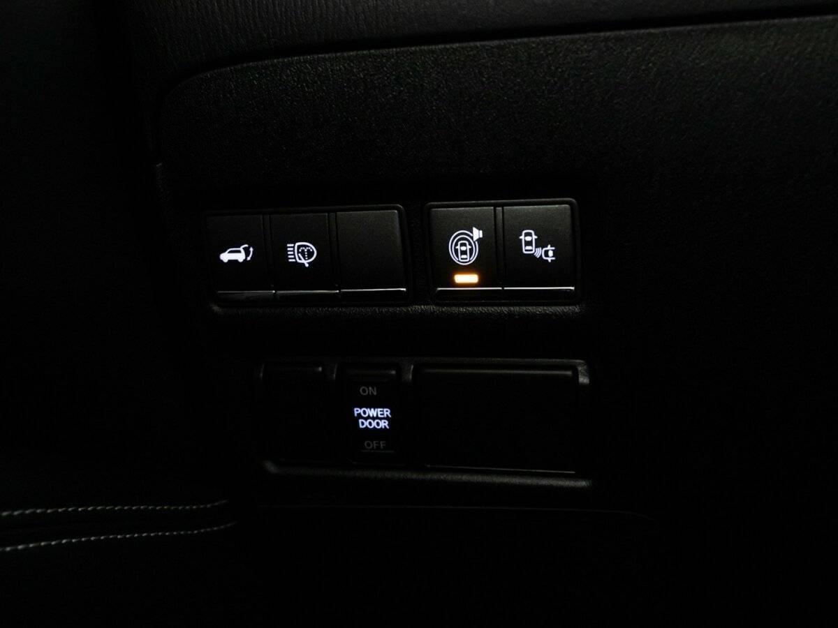 Infiniti QX80, 2017 Фото №29