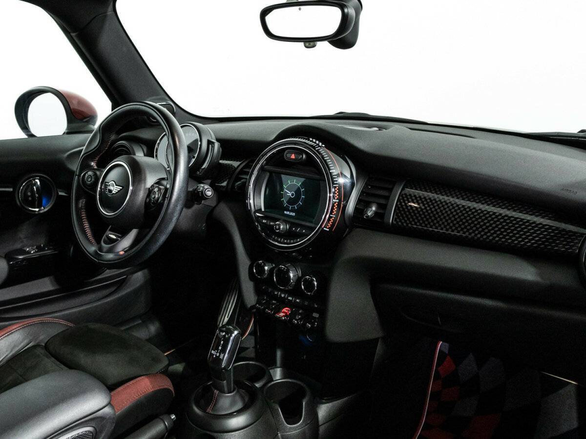 Mini Hatch JCW John Cooper Works, 2018 Фото №9