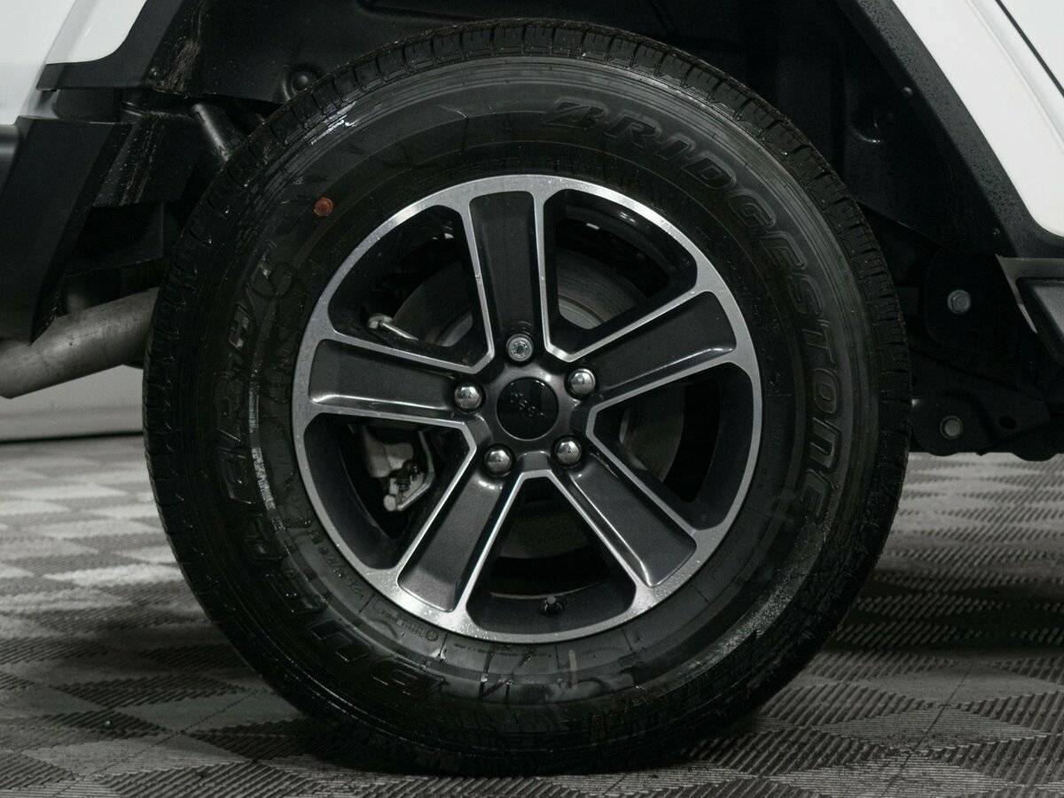 Jeep Wrangler, 2022 Фото №19