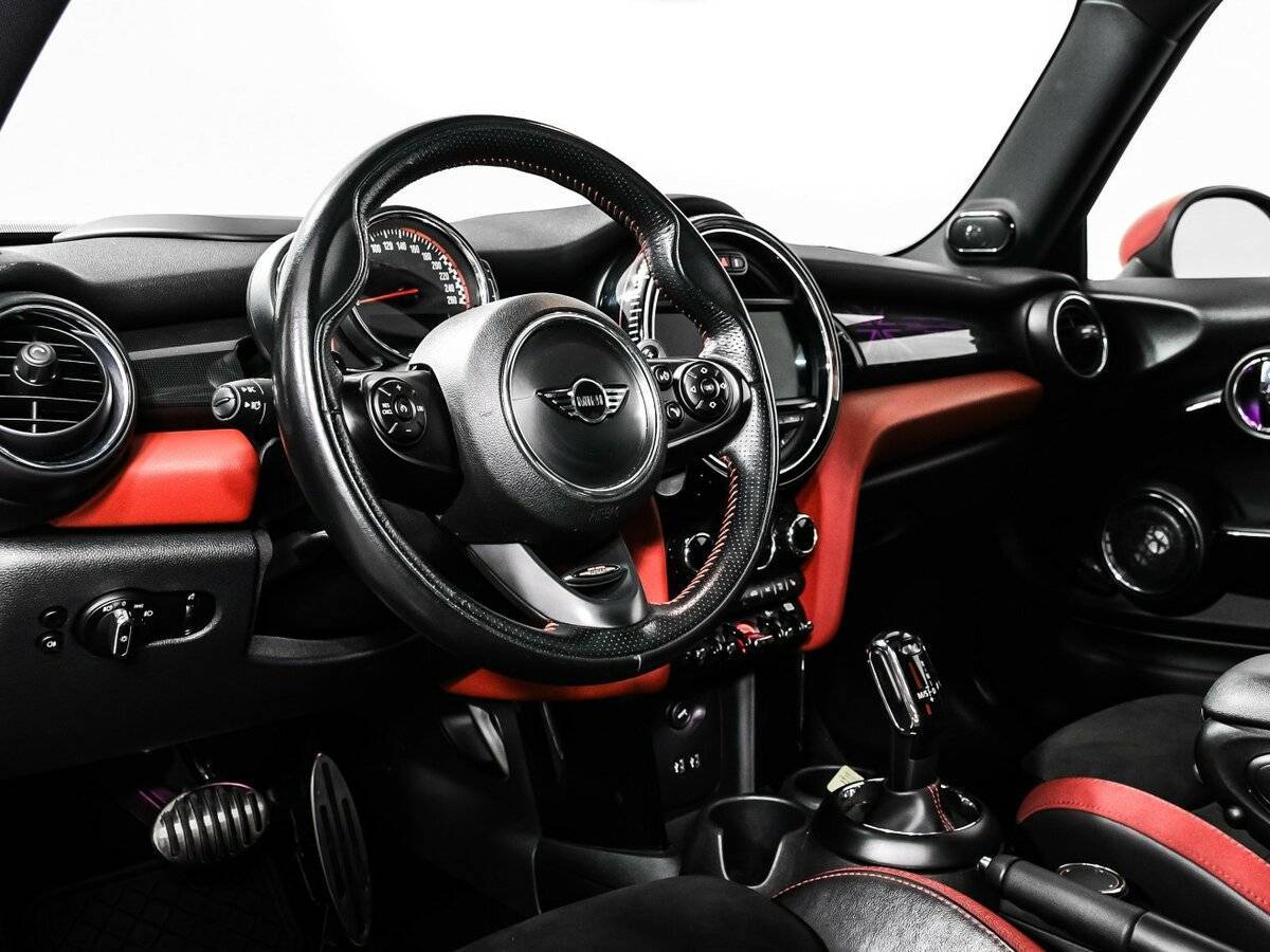 Mini Hatch JCW John Cooper Works, 2018 Фото №12