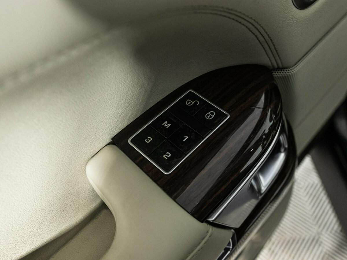 Land Rover Range Rover, 2015 Фото №17