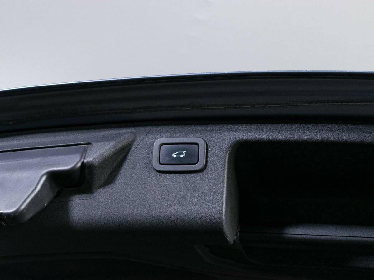 Land Rover Discovery Sport, 2017 - 155 500 км. | Фото №7