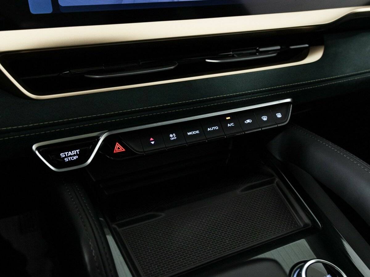 Geely Monjaro, 2023 Фото №23