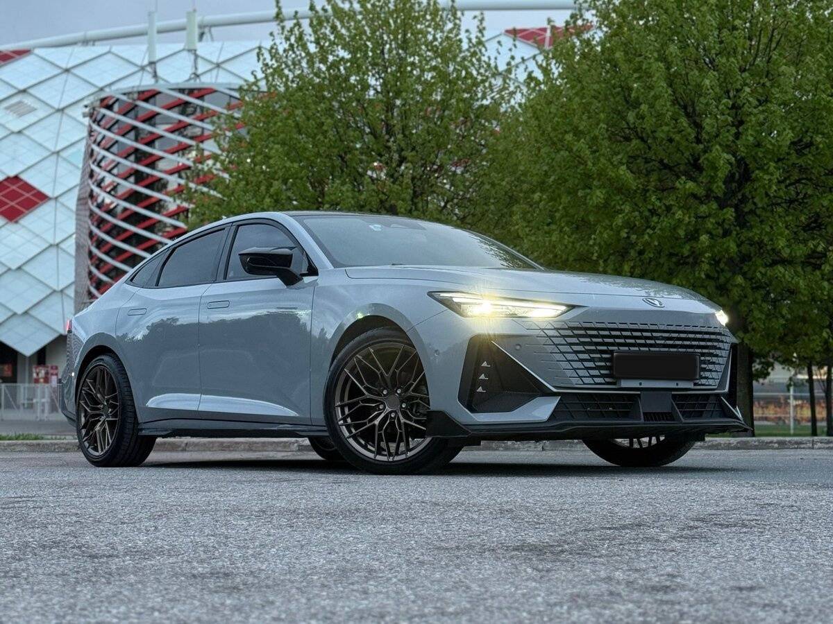 Changan UNI-V, 2024 Фото №15