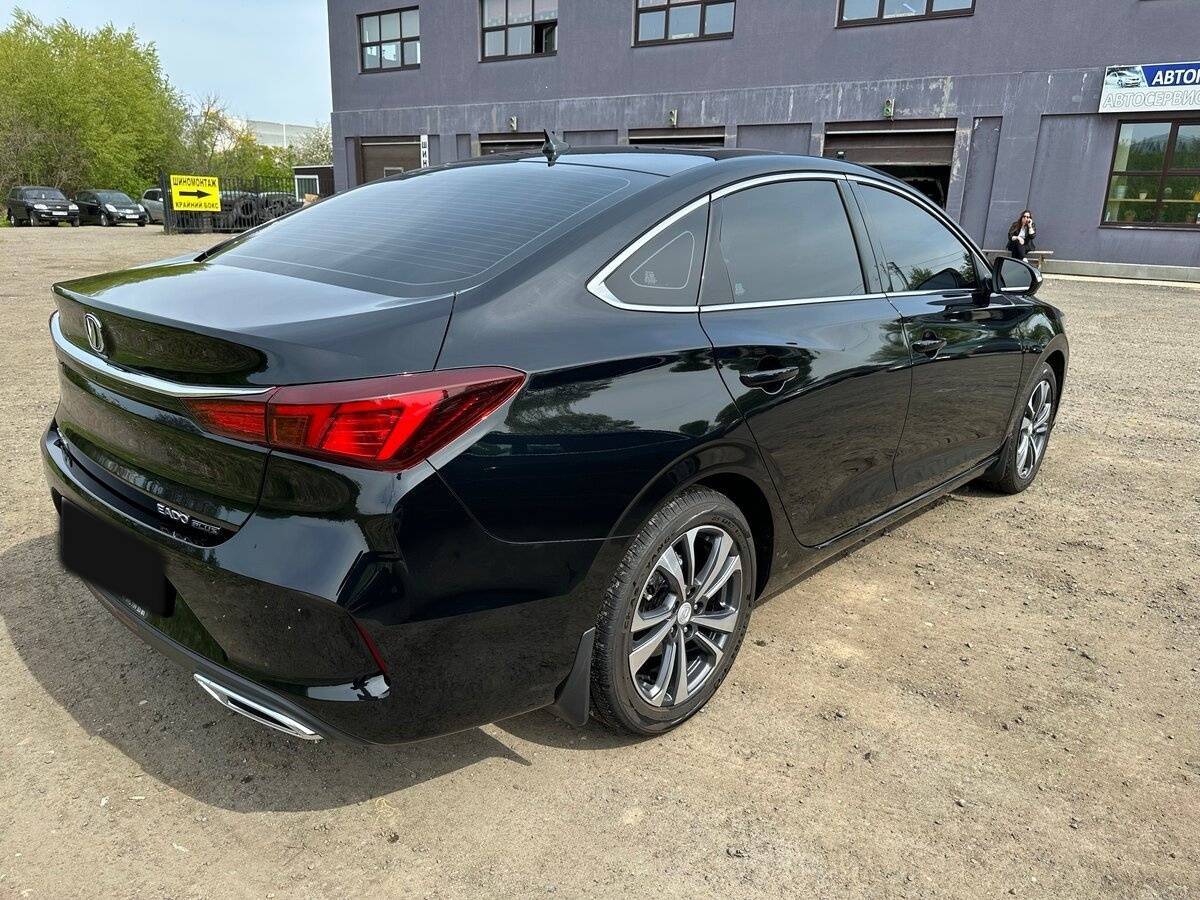 Changan Eado Plus, 2023 Фото №4