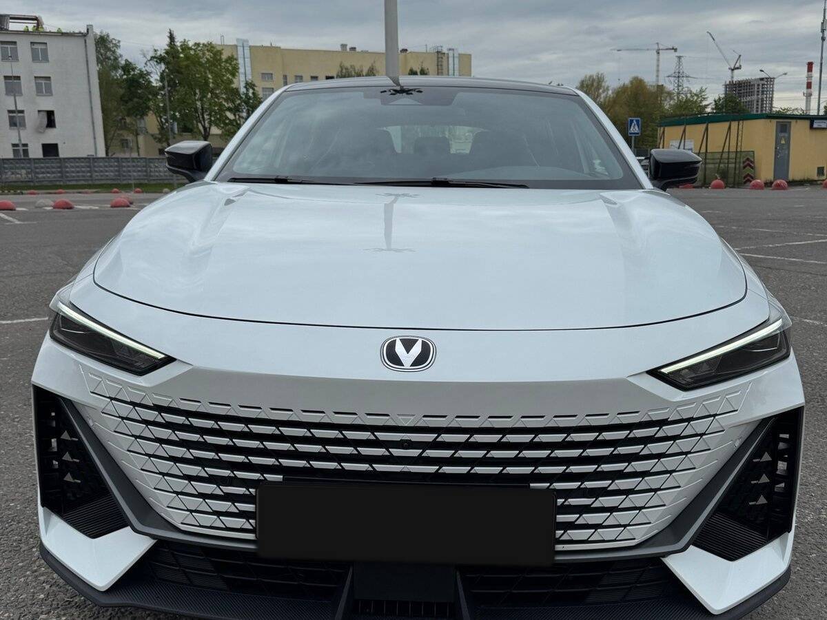 Changan UNI-V, 2024 Фото №2