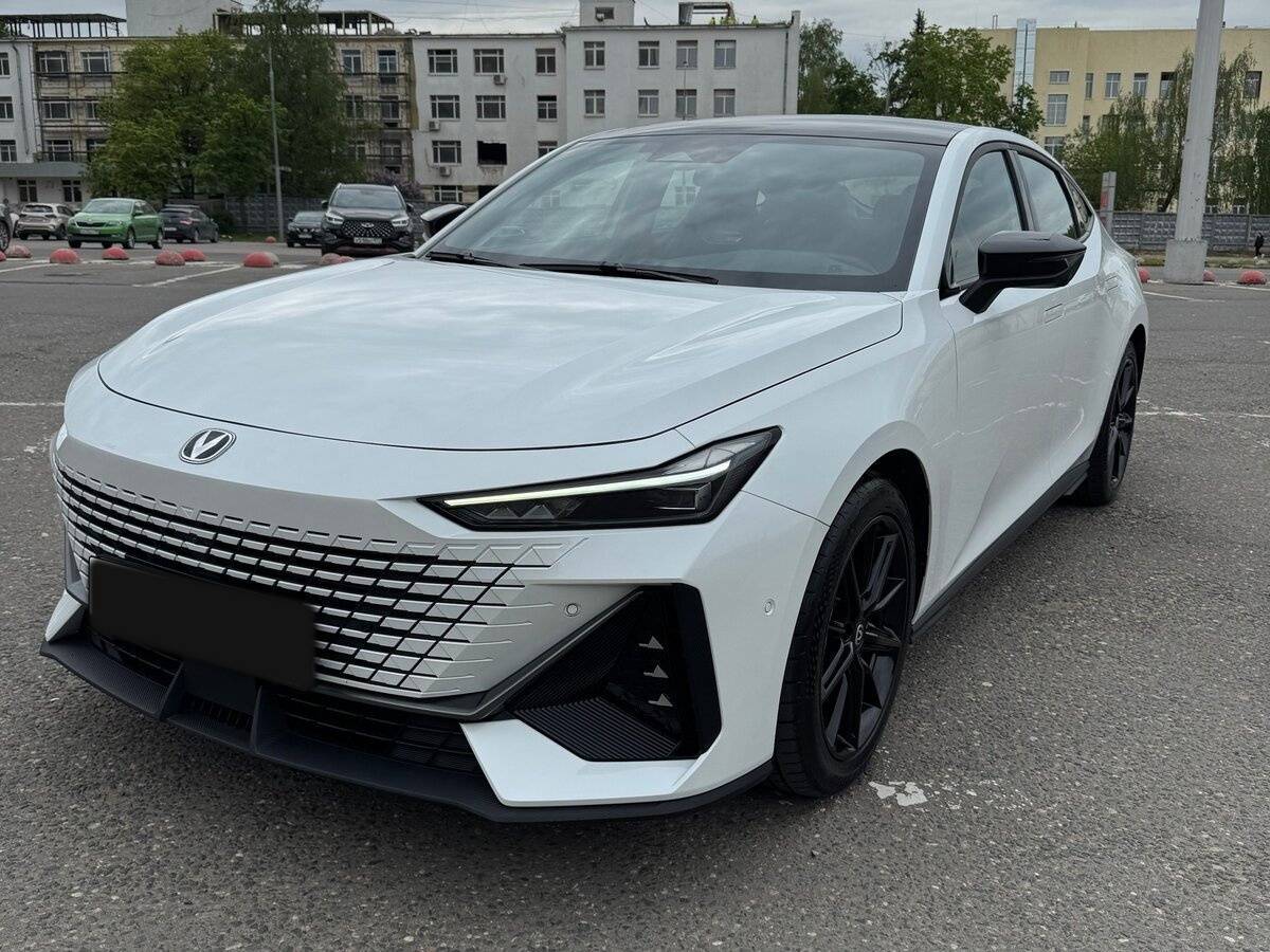 Changan UNI-V, 2024 Фото №3