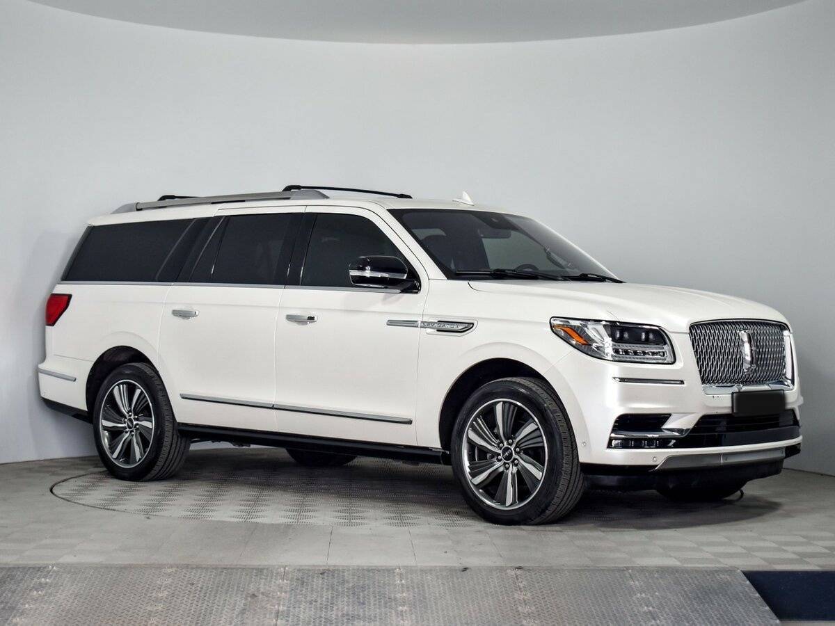 Lincoln Navigator L, 2018 - 34 389 км. | Фото №2