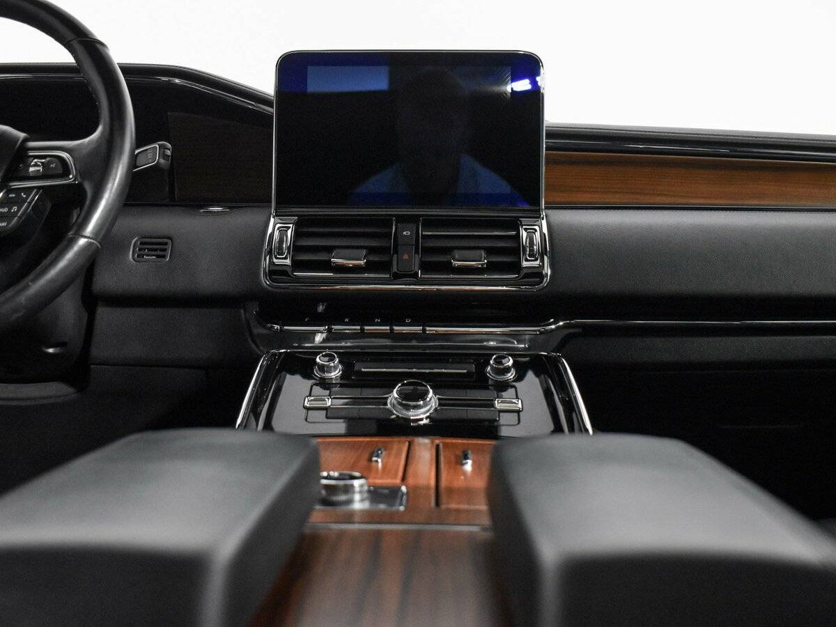 Lincoln Navigator L, 2018 Фото №15