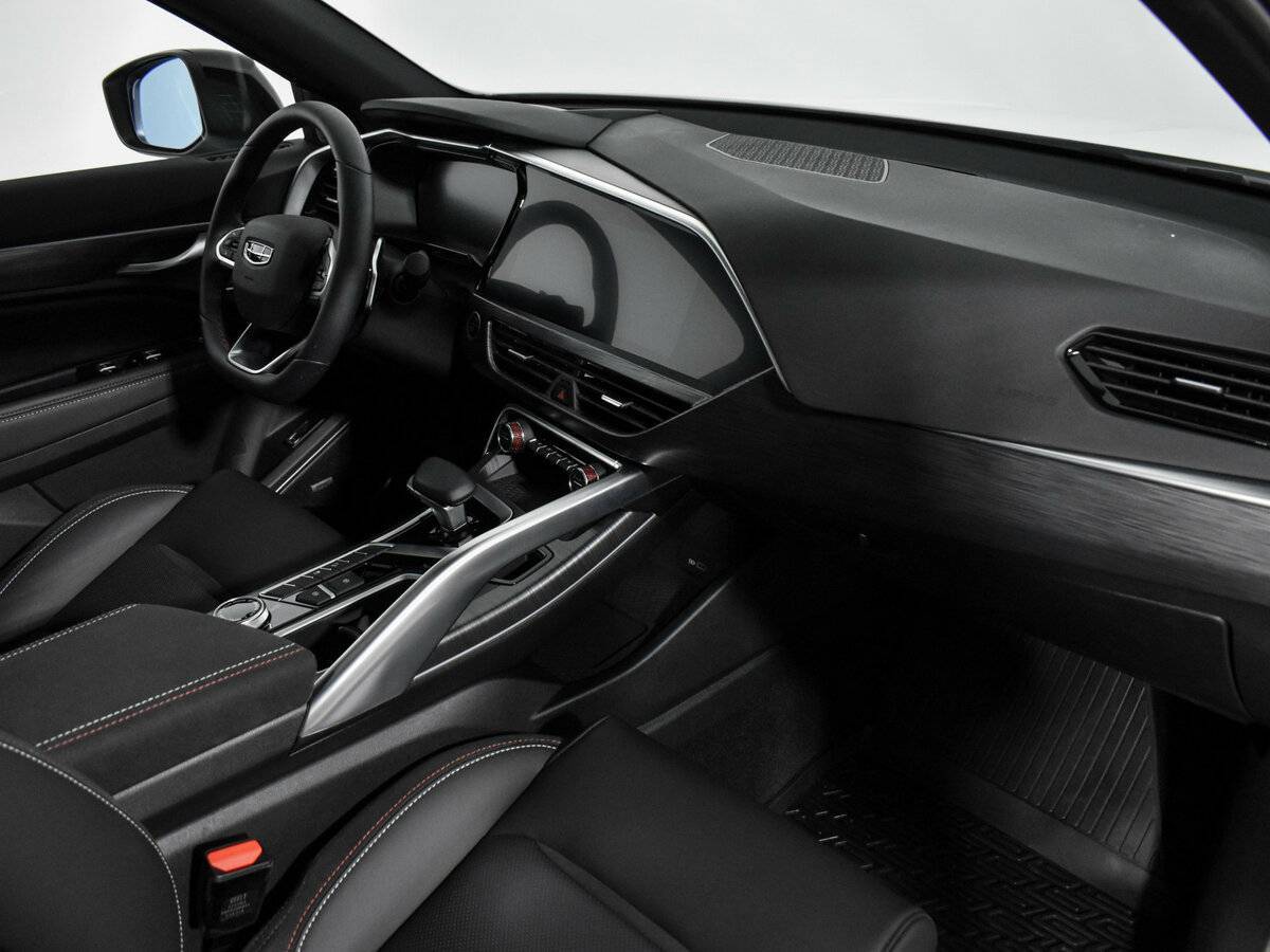 Geely Tugella, 2024 Фото №14